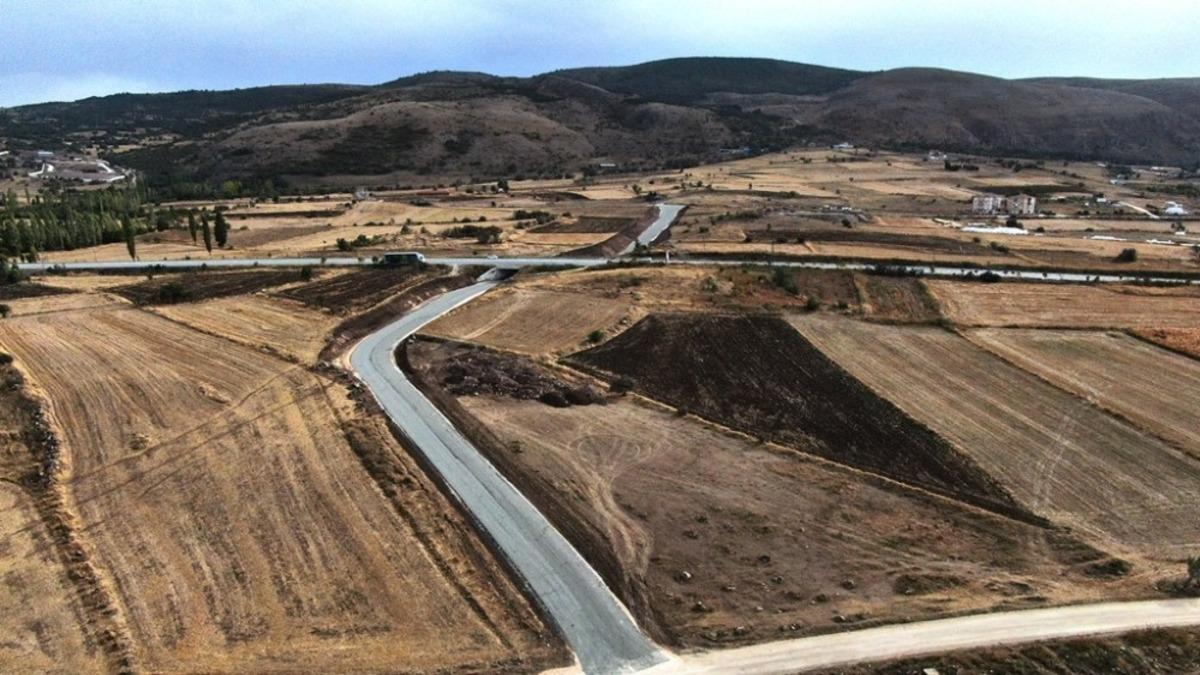 İn&ouml;n&uuml; K&uuml;mbetler mevki alt ge&ccedil;itte yol yapım &ccedil;alışması tamamlandı