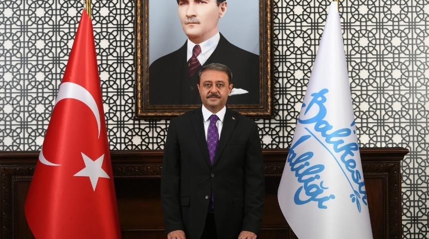 Vali Şıldak’tan 24 Kasım Öğretmenler günü mesajı