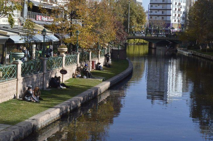 Vatandaşlar güneşin tadını çıkartıyor G4