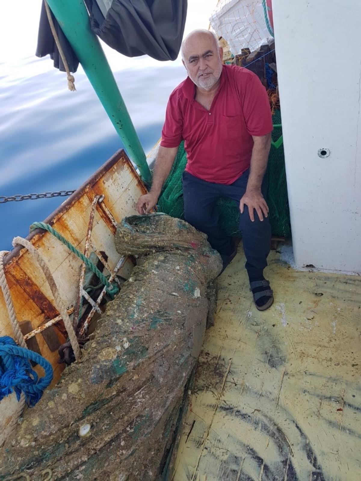 Marmaris a&ccedil;ıklarında bulunan heykelin baş kısmı i&ccedil;in dalış yapılacak