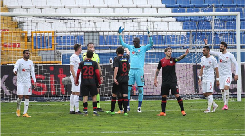 ÖZET | Fatih Karagümrük - Sivasspor maç sonucu: 1-1