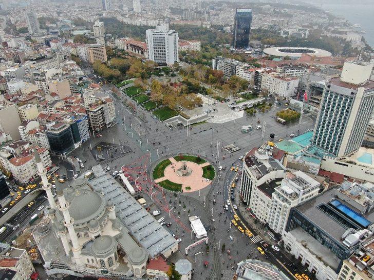Sokağa çıkma kısıtlaması öncesi Taksim’de yoğunluk G5
