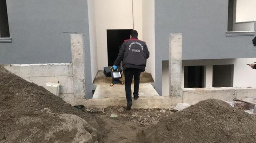 Kocaeli'de asansör boşluğuna düşen bekçi hayatını kaybetti