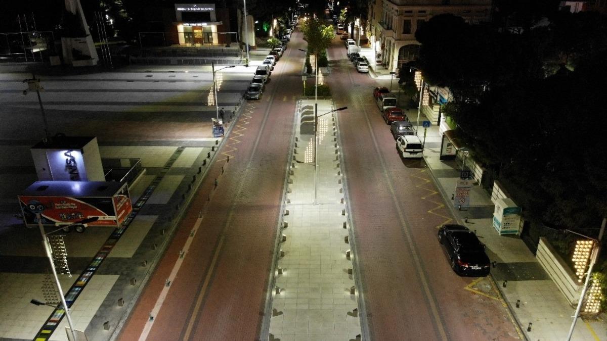 Manisa&rsquo;da sokağa &ccedil;ıkma kısıtlaması