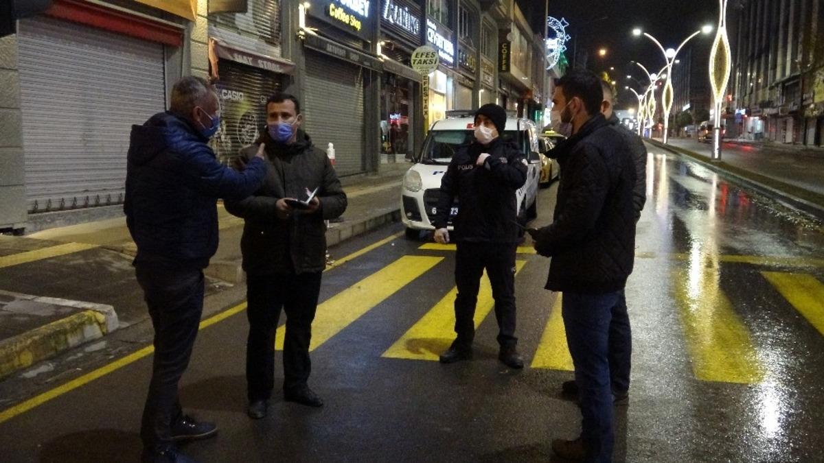 Van&rsquo;da sokağa &ccedil;ıkma kısıtlaması başladı