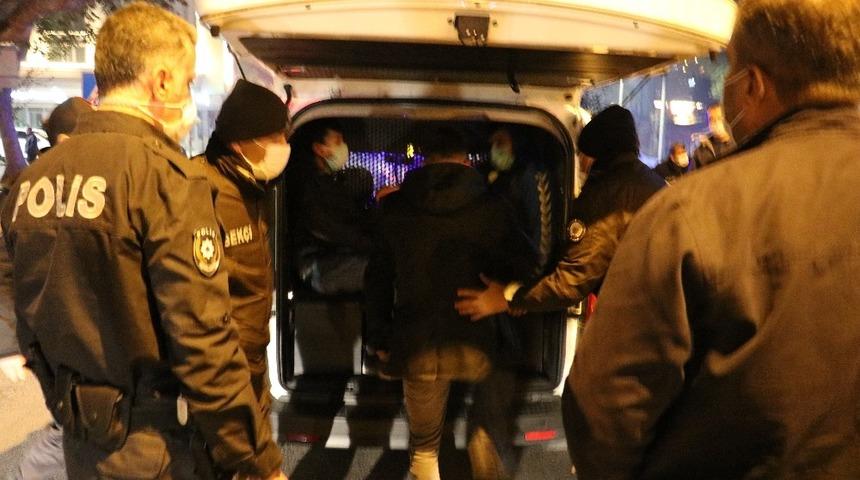 Kısıtlama ihlali yapıp gazetecileri tehdit ettiler