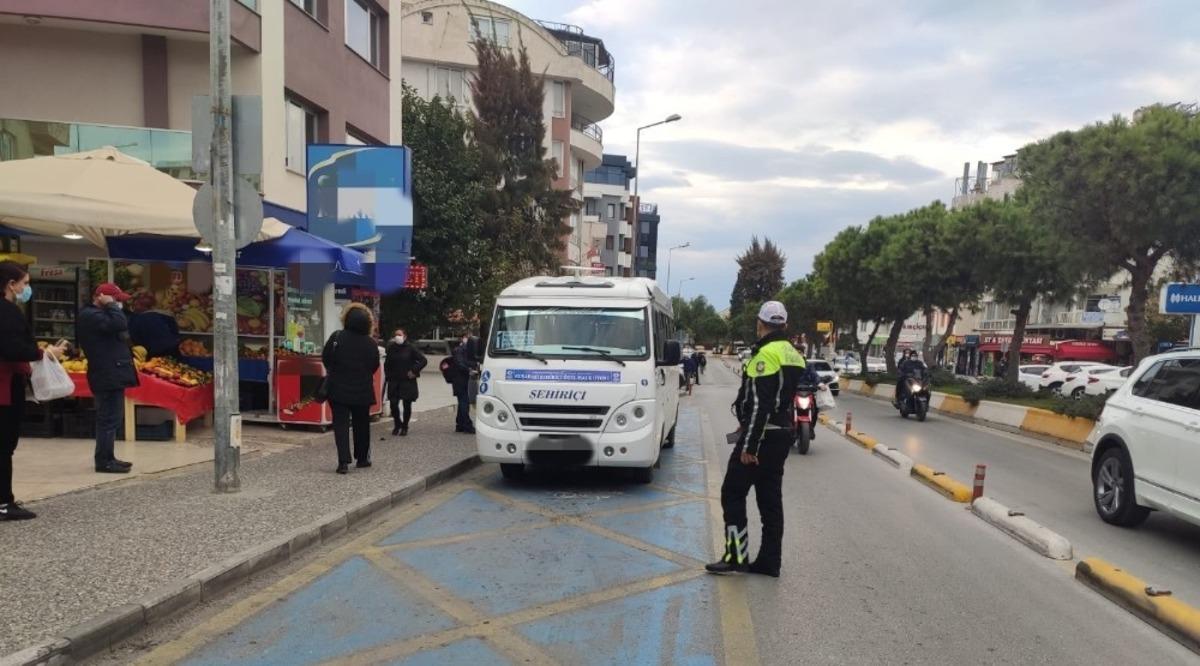 Kuşadası&rsquo;nda toplu taşıma ara&ccedil;ları denetlendi
