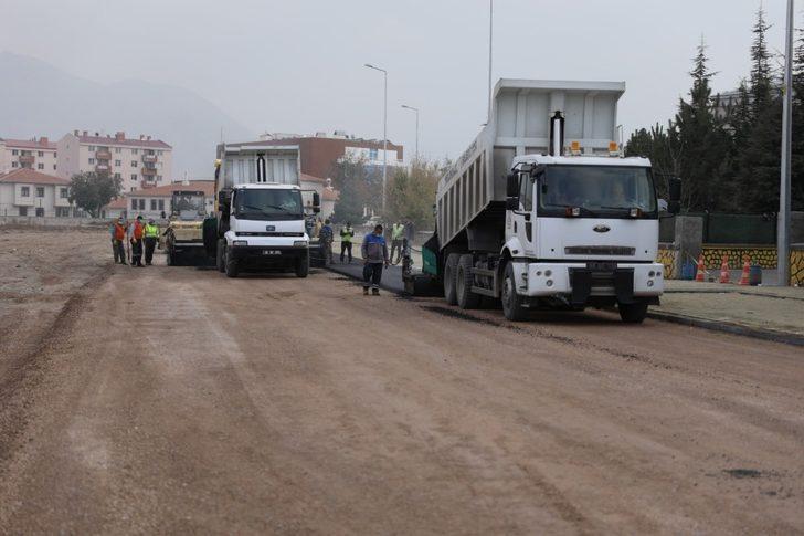 Melikgazi’de asfalt çalışmaları tam gaz devam ediyor G1