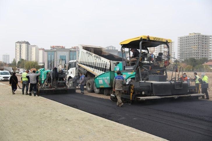 Melikgazi’de asfalt çalışmaları tam gaz devam ediyor G3