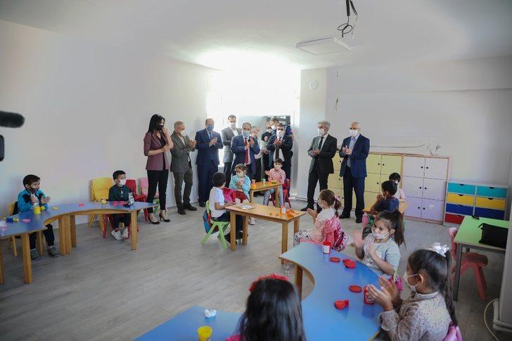 Başkan Yalçın ’100 ağartmaya’ devam ediyor G3