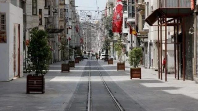 Sokağa çıkma yasağı ne zaman sona erecek? Sokağa çıkma yasağı saat kaçta bitecek? 22 Kasım Pazar günü sokağa çıkma yasağı hangi saatler arasında olacak?