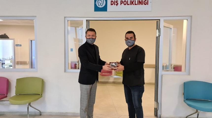 Mustafa Temel&rsquo;den diş hekimlerine &ouml;zel maske