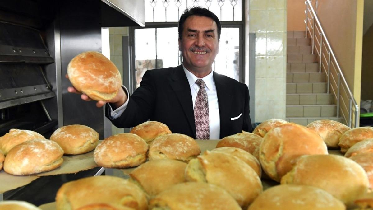 Osmangazi&rsquo;de her g&uuml;n 6 bin ekmek dağıtılıyor