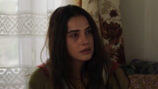 Funda Eryiğit ve Berkun Oya, Bir Başkadır setinde sevgili oldu