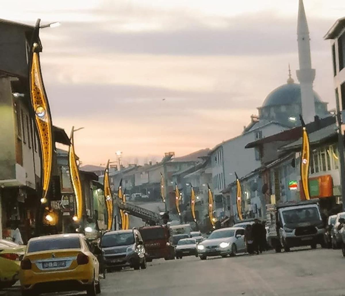 Karlıova&rsquo;ya tasarruflu modern sokak lambaları