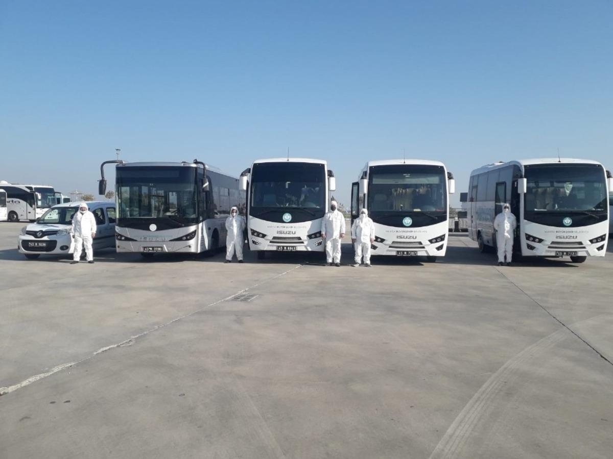 Sınava ge&ccedil; kalan adayların imdadına b&uuml;y&uuml;kşehir yetişti