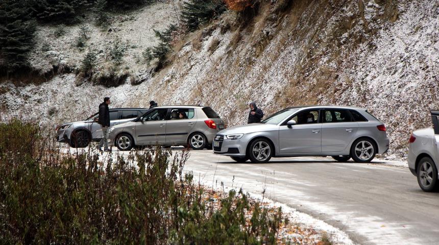 Yedigöller yolu trafiğe kapatıldı, yüzlerce tatilci geri döndü