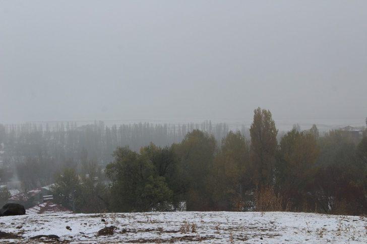 Ağrı’da etkili olan kar kartpostallık görüntülere sahne oldu G3