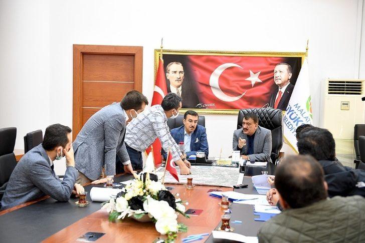 Depremzedeler için yapılan Gelincik Tepesi konutlarında çalışmalar sürüyor G2