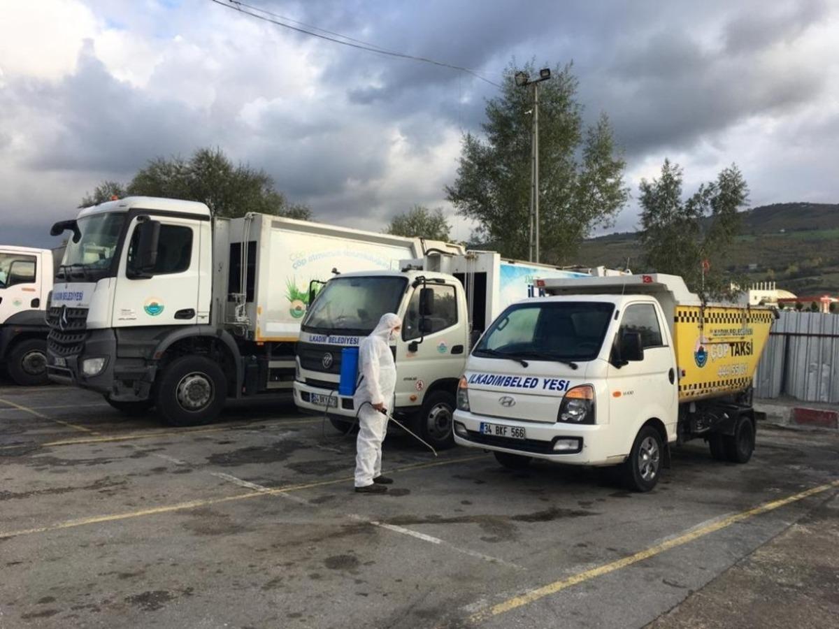 İlkadım Belediyesi cadde ve sokakları dezenfekte etti