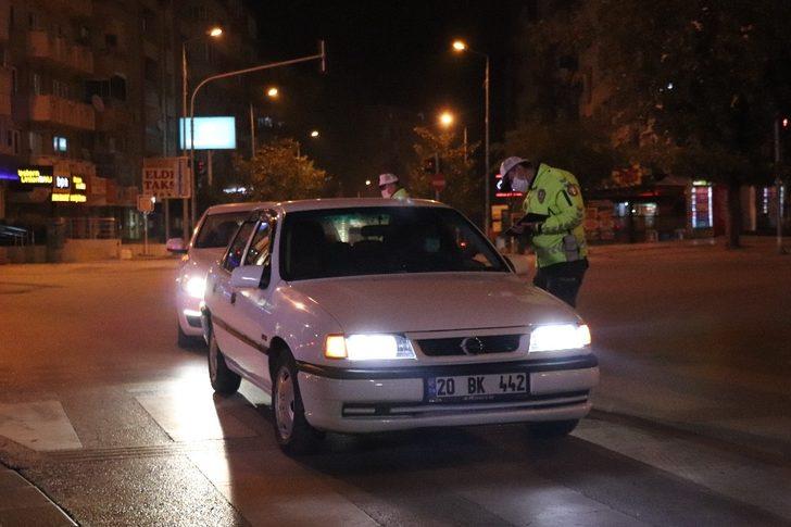 Denizli’de kısıtlamalarda sokağa çıkan gence 3 bin 150 TL cezai işlem uygulandı G5