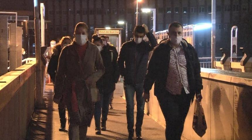 Kısıtlamanın ardından İstanbul! Vatandaşlar yollara akın etti