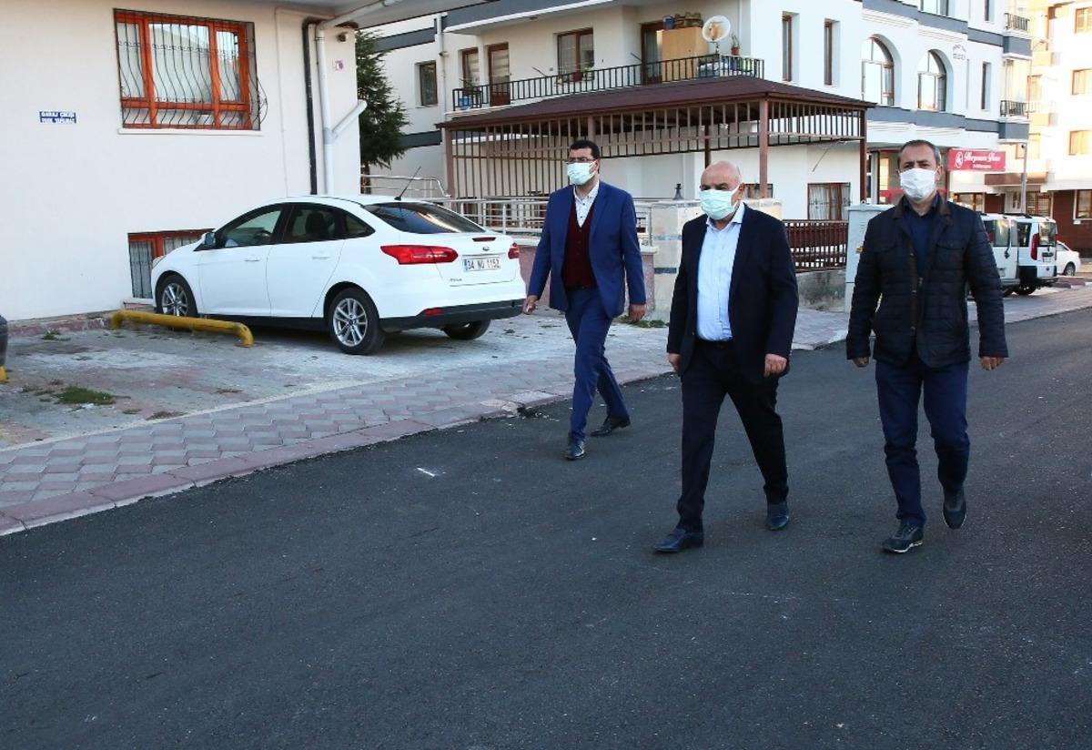 Ke&ccedil;i&ouml;ren&rsquo;de 200 bin tonluk asfalt serim seferberliği