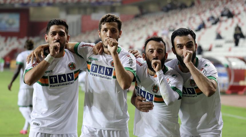 Aytemiz Alanyaspor'un bileği bükülmüyor