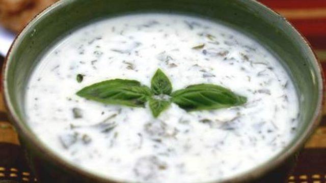 Dovga çorbası nasıl yapılır? Dovga çorbası tarifi nedir? İşte MasterChef Azerbaycan Dovga çorbası tarifi ve malzemeleri...