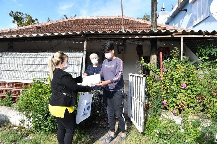 Konyaaltı’nda öğrencilere tablet desteği G2