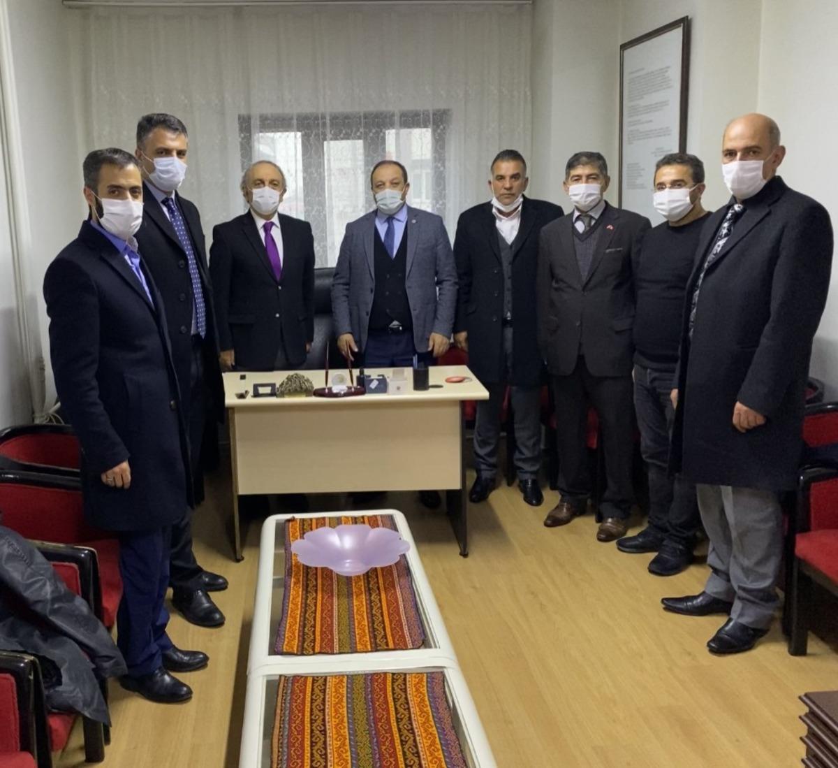 MHP&rsquo;den &uuml;&ccedil;l&uuml; ziyaret
