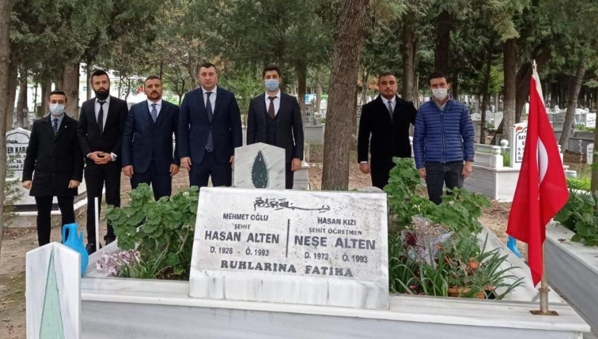 Tekirdağ &Uuml;lk&uuml; Ocakları Şehit &Ouml;ğretmen Neşe Alten&rsquo;i mezarı başında andı