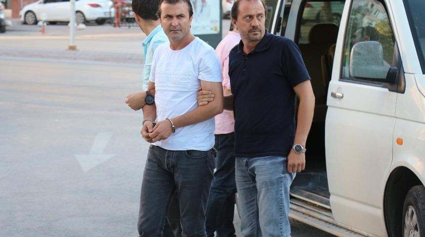 40 kilo altınla ka&ccedil;tığı iddia edilen kuyumcu tutuksuz yargılanacak