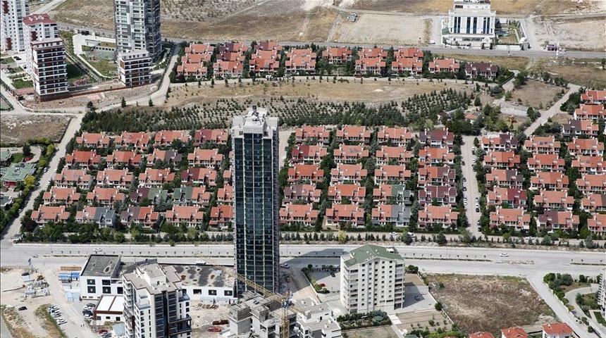 Düşük faiz stokları eritti, ruhsat izni verilen daire sayısı ikiye katladı