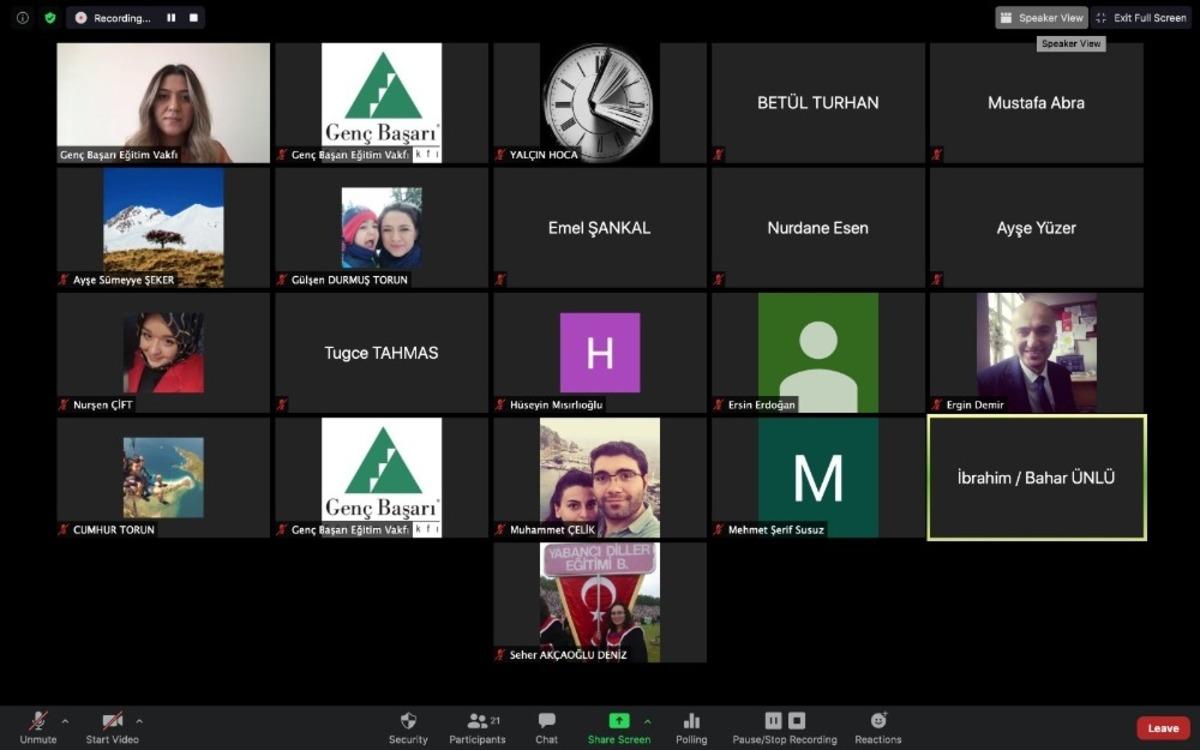 Liseli gen&ccedil;ler, &lsquo;Gen&ccedil; Bizz&rsquo; ile girişimci olacaklar