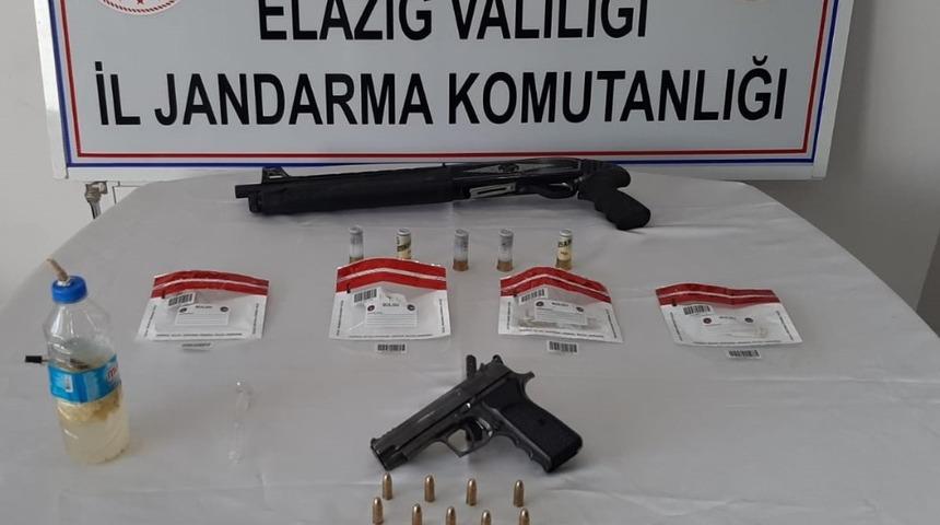 Elazığ&rsquo;da uyuşturucu operasyonu:3 g&ouml;zaltı