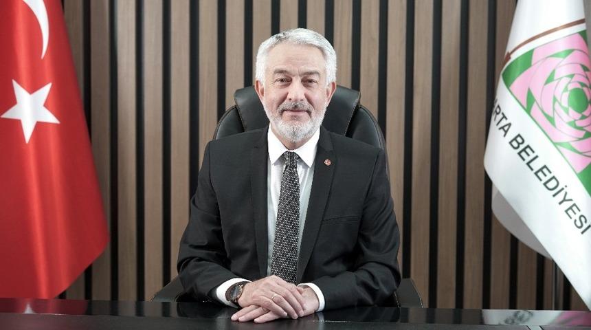 Isparta Belediye Başkanı Başdeğirmen&rsquo;den 24 Kasım &Ouml;ğretmenler G&uuml;n&uuml; mesajı