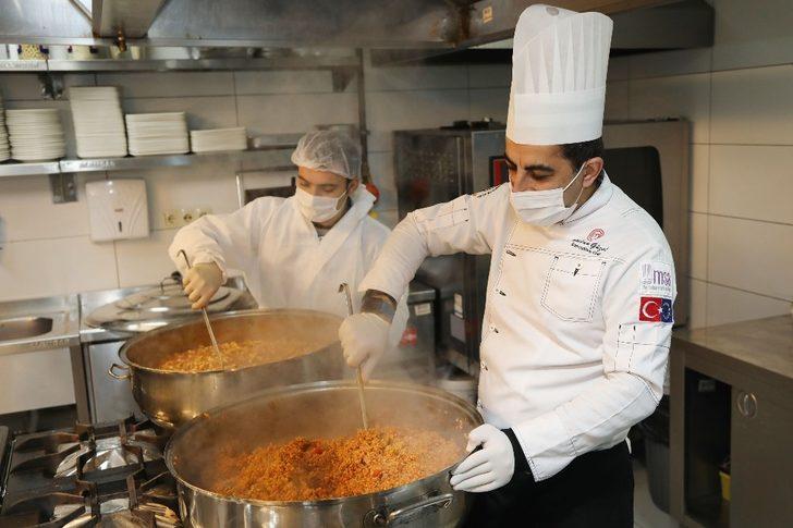 Atakum’dan karantinadaki vatandaşlara yemek desteği G3