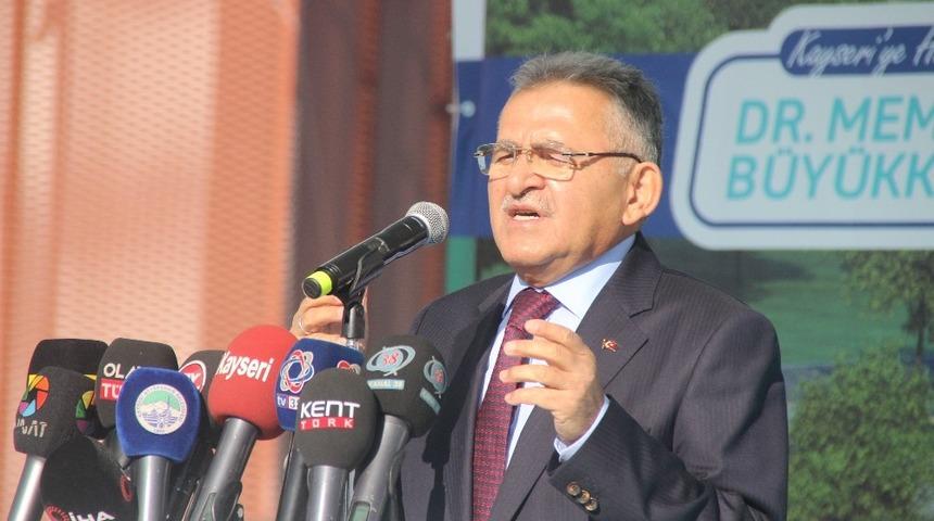 Başkan B&uuml;y&uuml;kkılı&ccedil;: "2021&rsquo;de y&uuml;ksek hızlı trenin temelinin atılacağına inanıyorum"