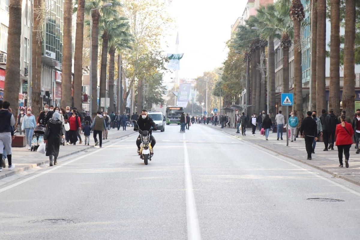 Yeni tedbirler Denizli&rsquo;de olumlu karşılandı