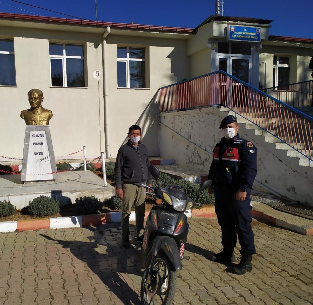 Denizli&rsquo;den Afyonkarahisar&rsquo;a d&ouml;nmek i&ccedil;in motosiklet &ccedil;aldı