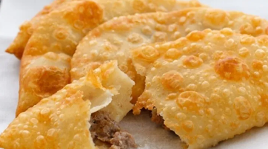 Çiğ börek nasıl yapılır? Çiğ börek tarifi nedir? İşte MasterChef Eskişehir çiğ börek tarifi ve malzemeleri...