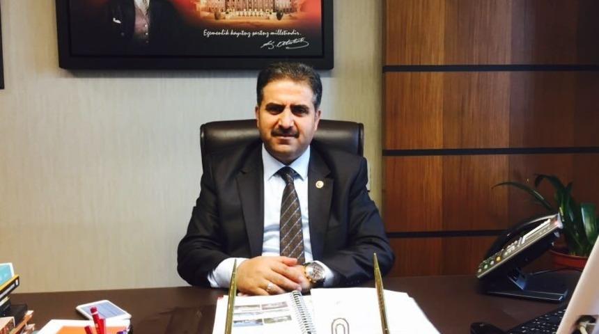 Milletvekili Fırat&rsquo;ın 24 Kasım &Ouml;ğretmenler G&uuml;n&uuml; mesajı