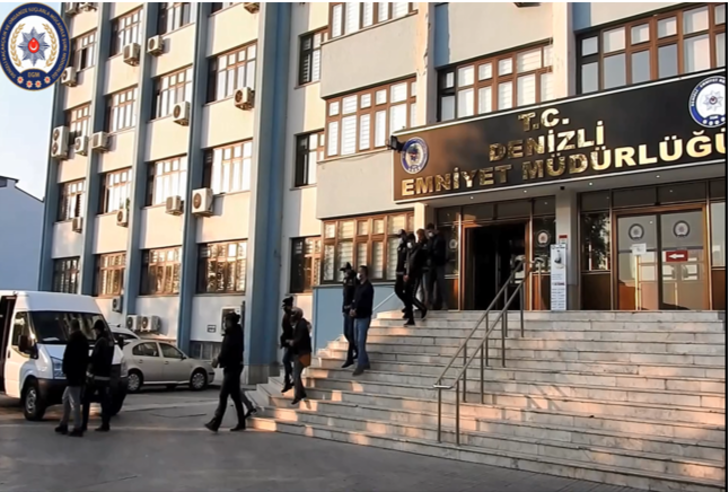 Denizli’de 14 kişiye borç para vererek mağdur eden 3 şüpheli tutuklandı G1