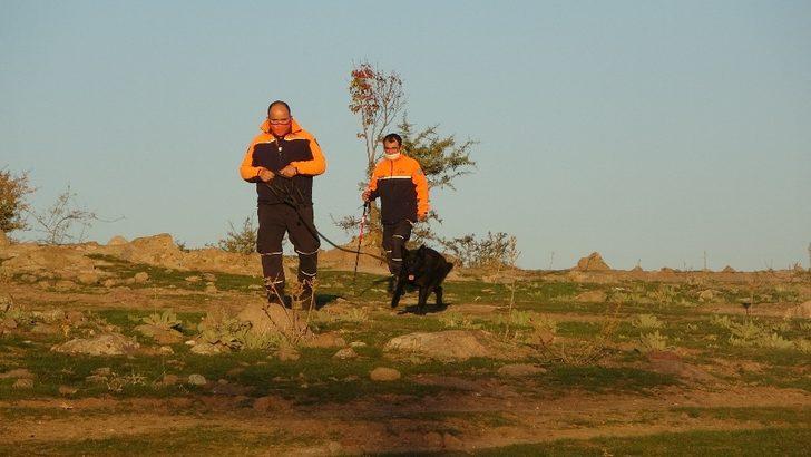 Kaybolan kadın için arama ve kurtarma çalışmaları başladı G4