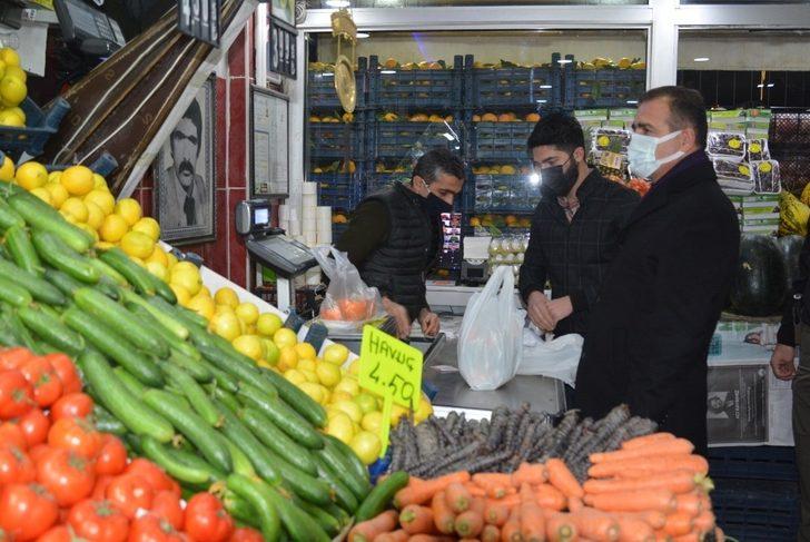 Vali Akbıyık manav alışverişini kendisi yaptı G4