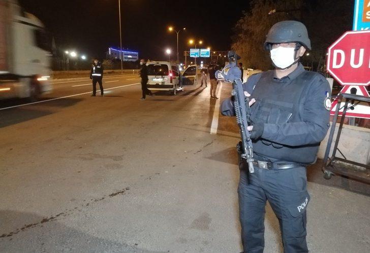 Polis uzun namlulu silahlarla kuş uçurtmuyor G1