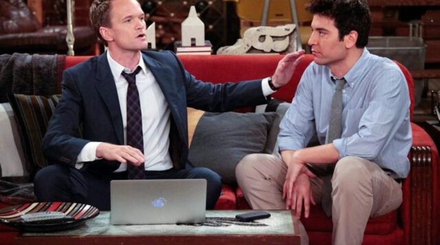 How I Met Your Mother'ın Barney'i geri döndü! Nicolas Cage’le bir arada...