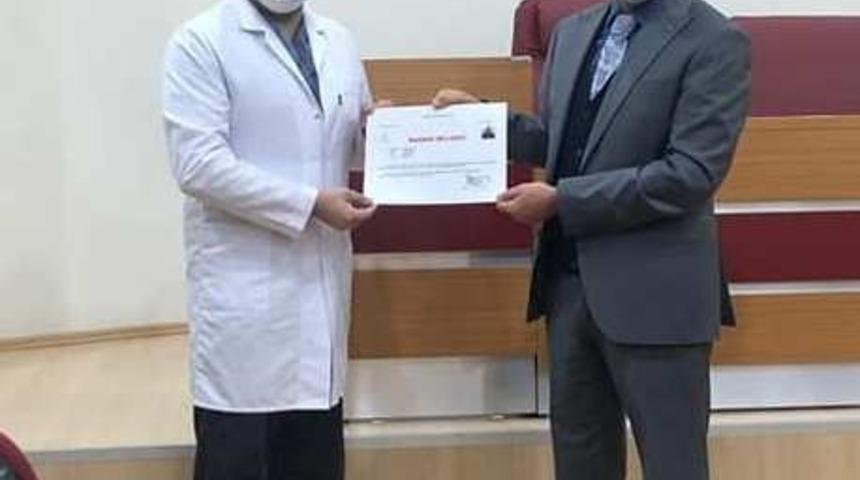 Sağlık &ccedil;alışanlarına başarı belgesi