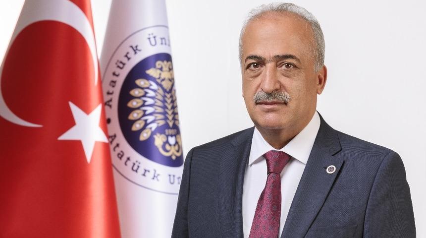 Rektör Çomaklı’dan 24 Kasım Öğretmenler Günü mesajı